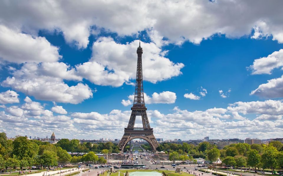 Image of the Eiffel Tower